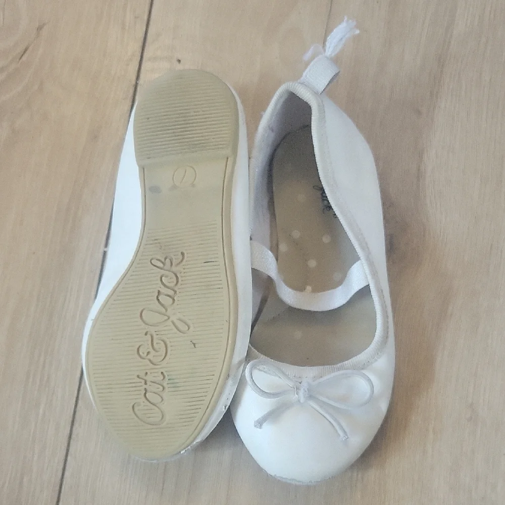 Cat & Jack Cream Ballet Flats with Bow